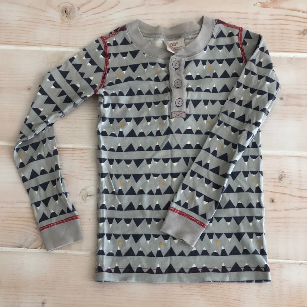 Boys Hanna Andersson mountain pattern pajama shirt